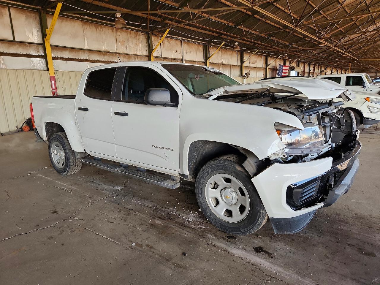 2022 CHEVROLET COLORADO photo 4