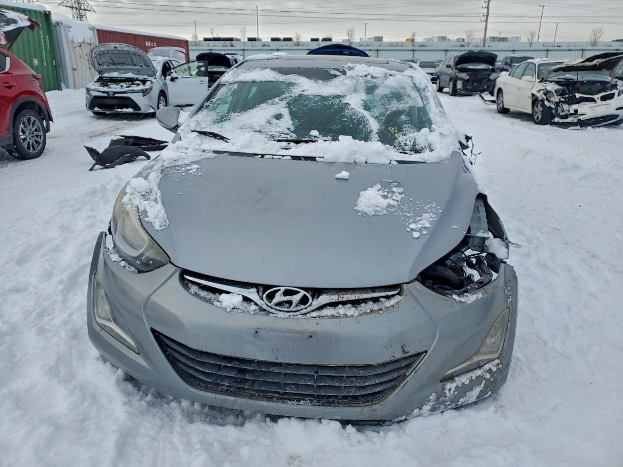 2016 HYUNDAI ELANTRA photo 5