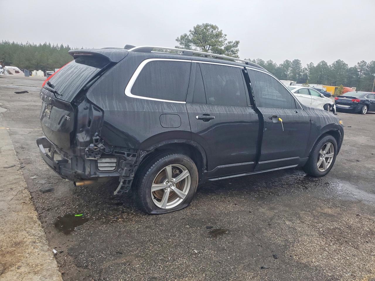 2016 VOLVO XC90 T5 photo 5