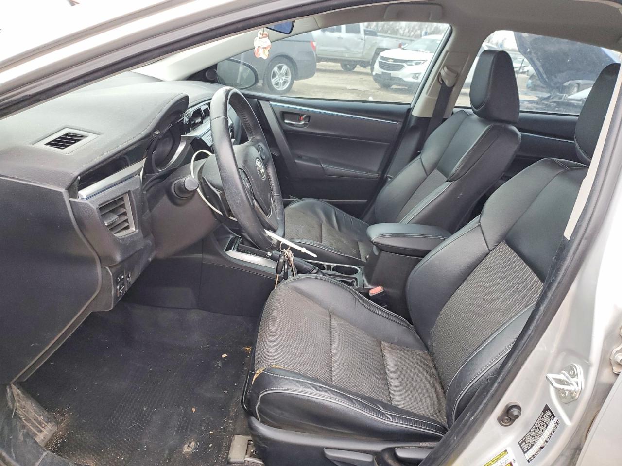 2014 TOYOTA COROLLA S PLUS photo 7