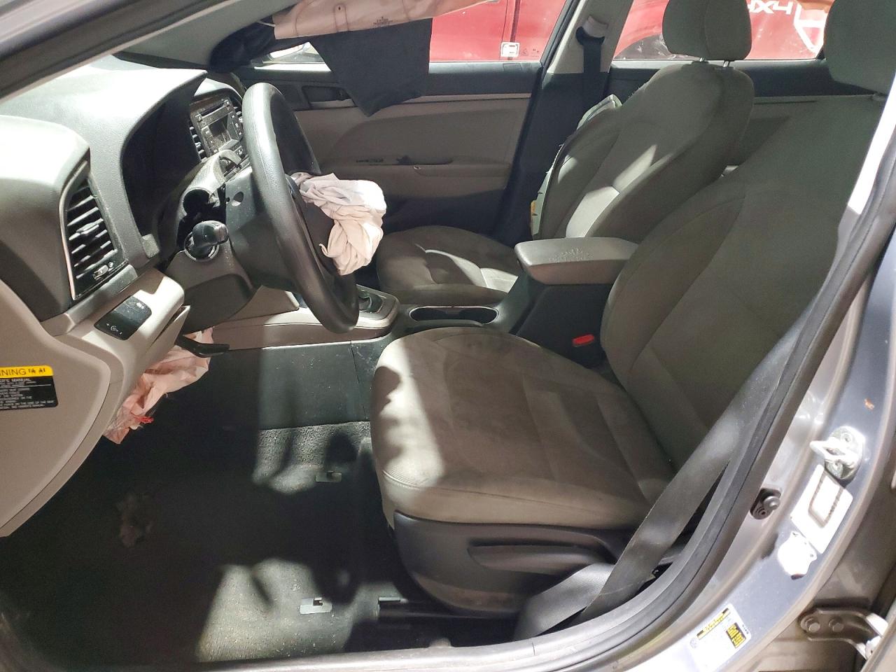 2017 HYUNDAI ELANTRA SE photo 13