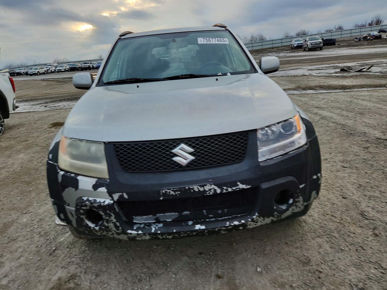 2010 SUZUKI GRAND VITARA JLX photo 5