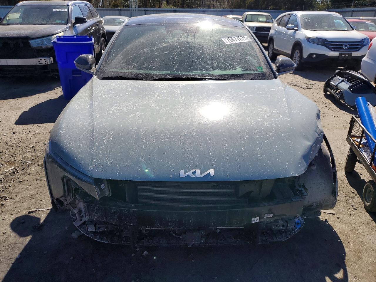 2025 KIA K4 GT LINE photo 9
