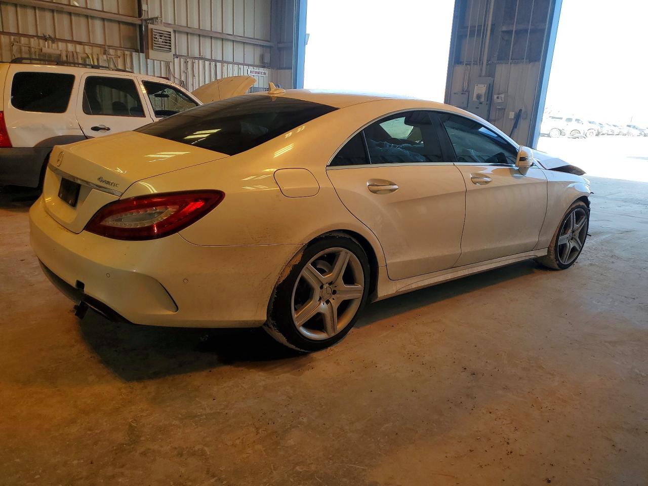 2017 MERCEDES-BENZ CLS 550 4MATIC photo 3