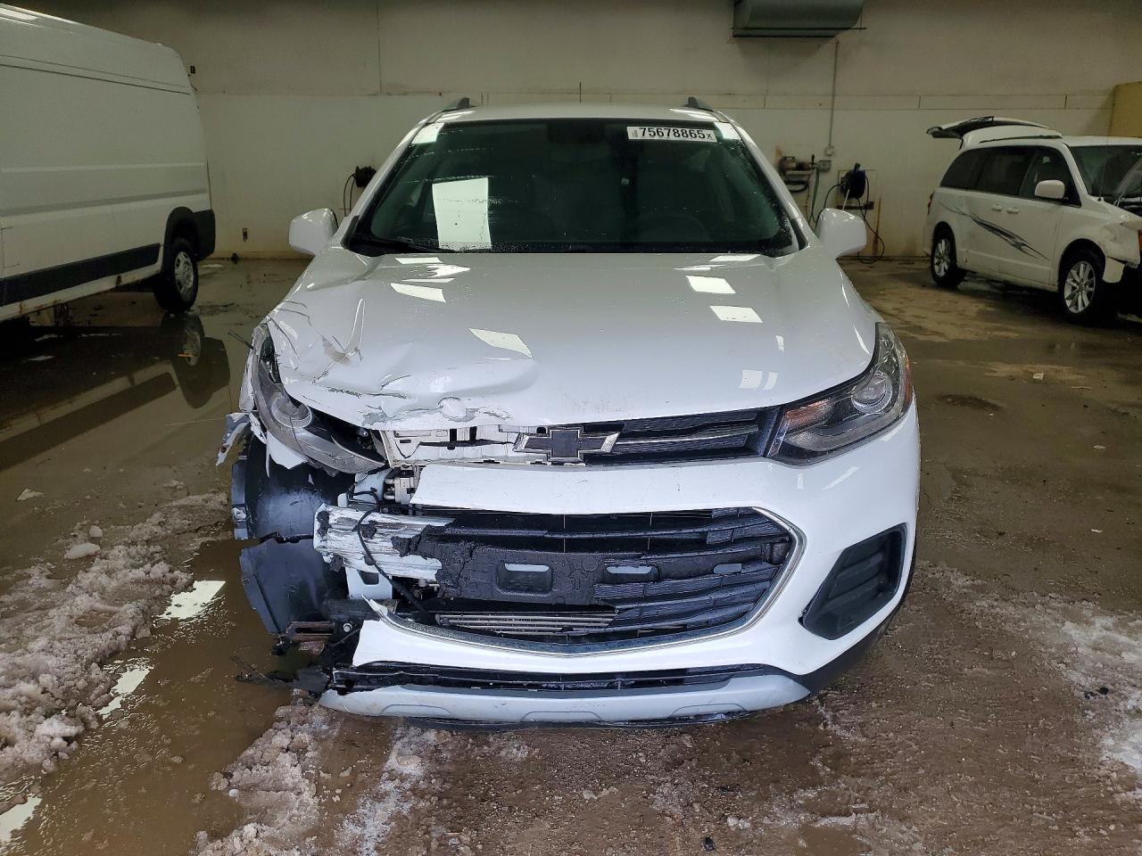 2020 CHEVROLET TRAX 1LT photo 5
