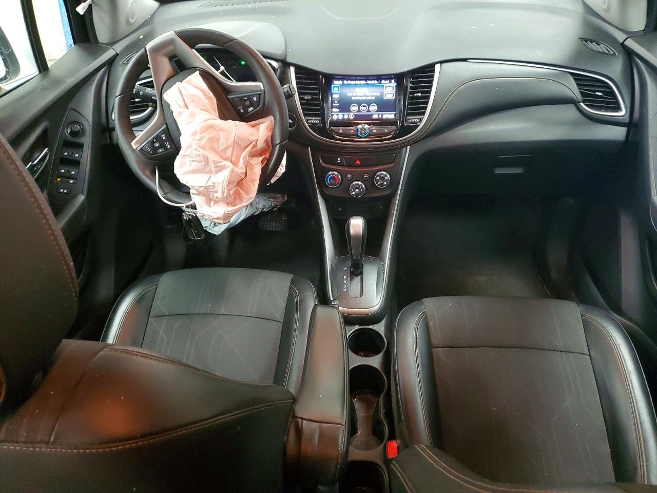 2020 CHEVROLET TRAX 1LT photo 8