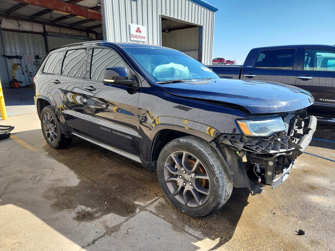 2020 JEEP GRAND CHEROKEE OVERLAND photo 4