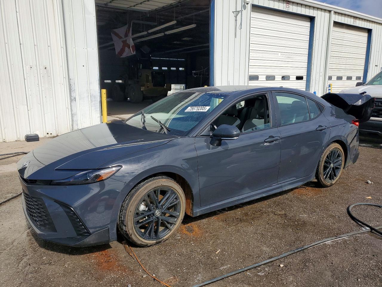2025 TOYOTA CAMRY