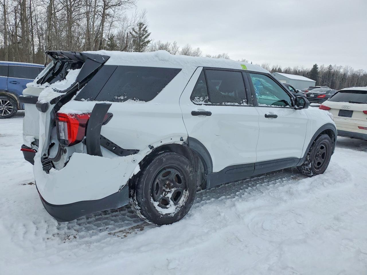 2025 FORD EXPLORER POLICE INTERCEPTOR photo 3