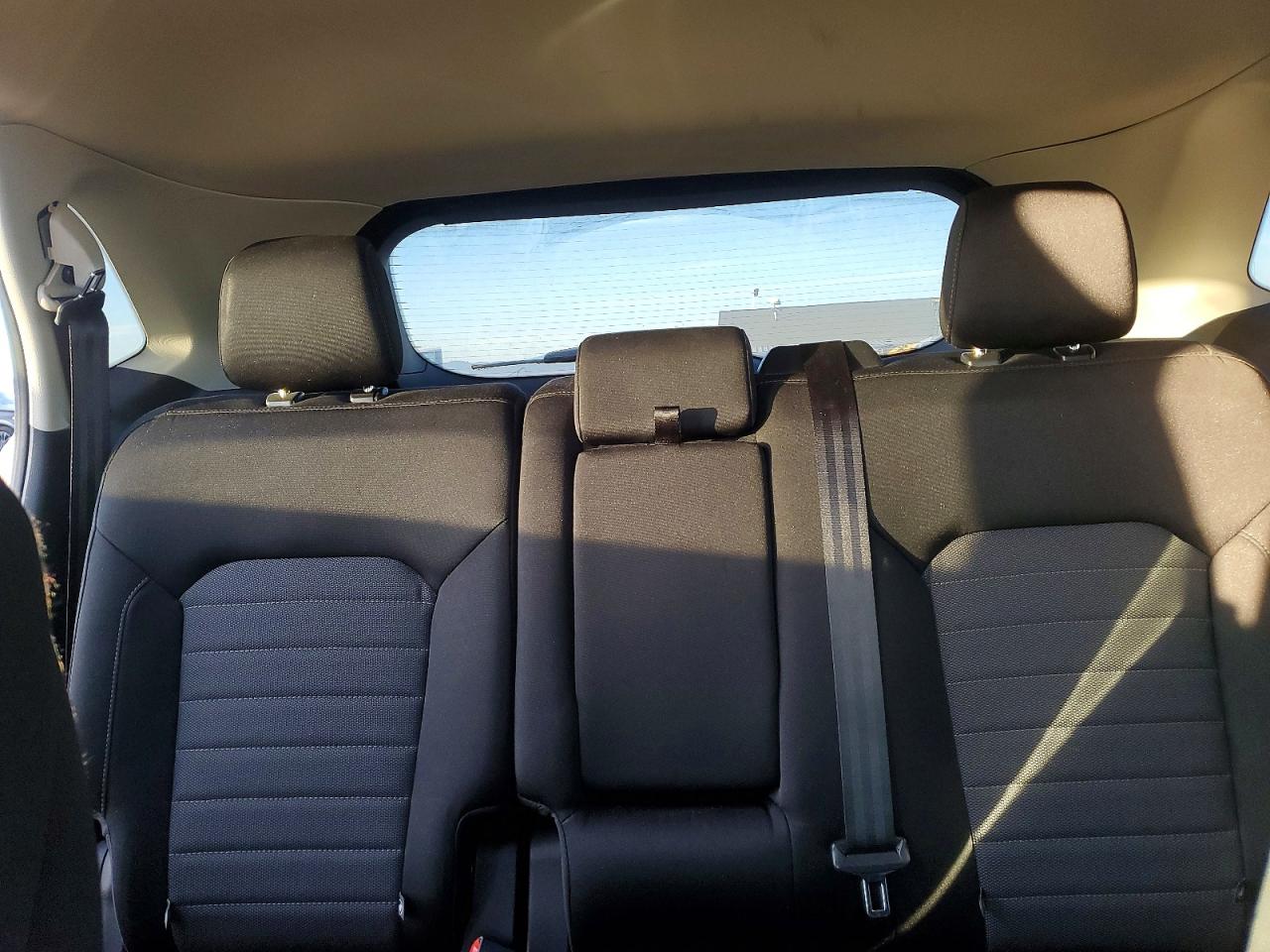 2017 FORD EDGE SE photo 19