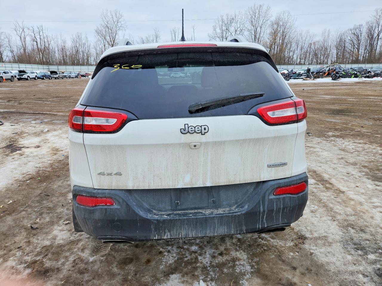 2015 JEEP CHEROKEE LATITUDE photo 16