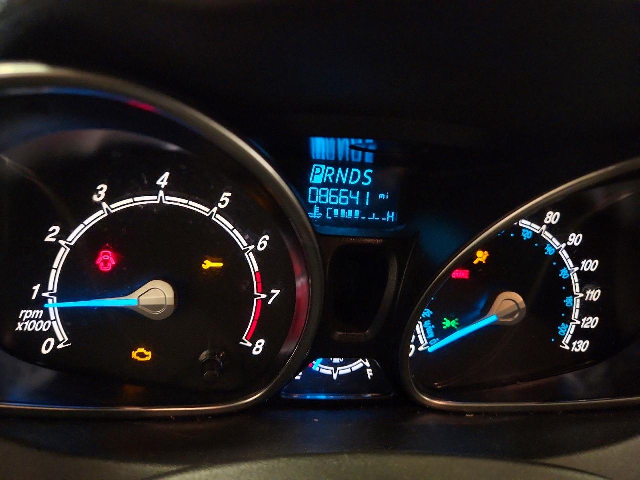 2015 FORD FIESTA SE photo 17