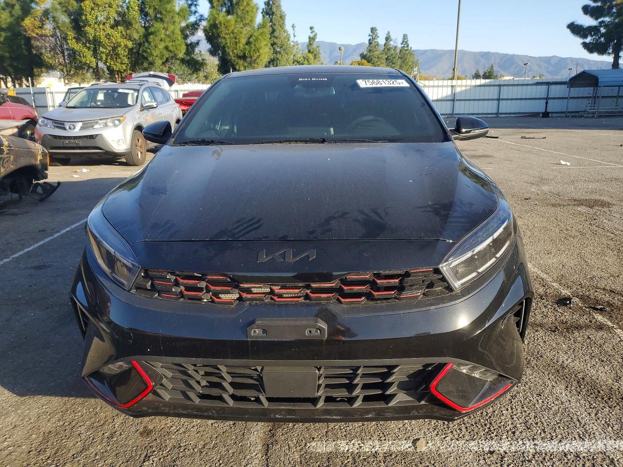 2024 KIA FORTE GT photo 5