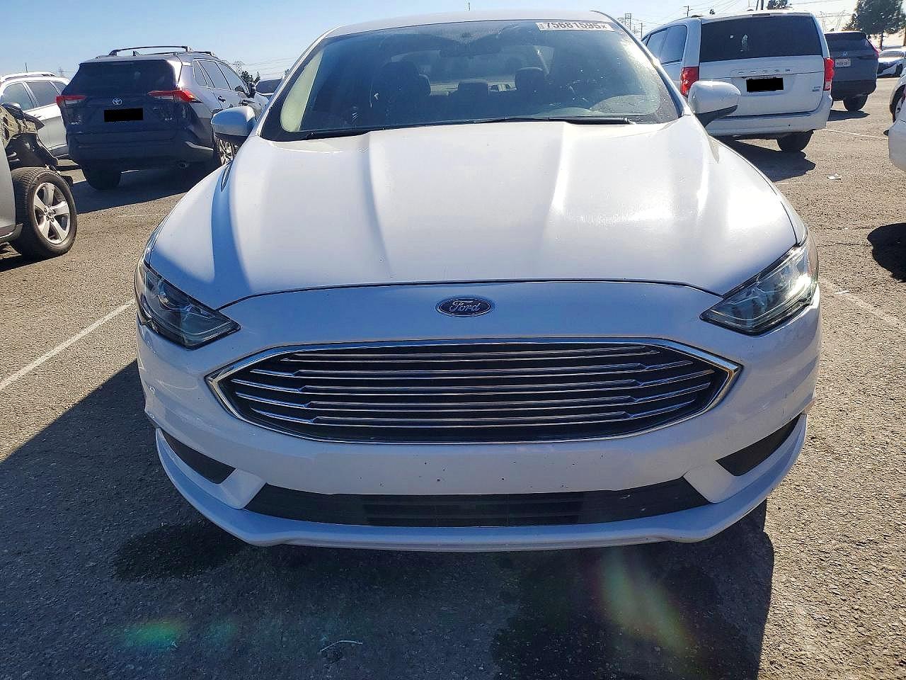 2018 FORD FUSION SE HYBRID photo 9
