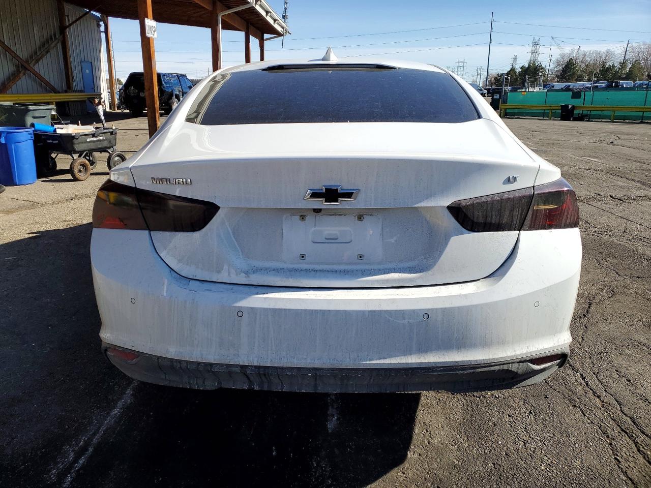 2018 CHEVROLET MALIBU LT photo 11