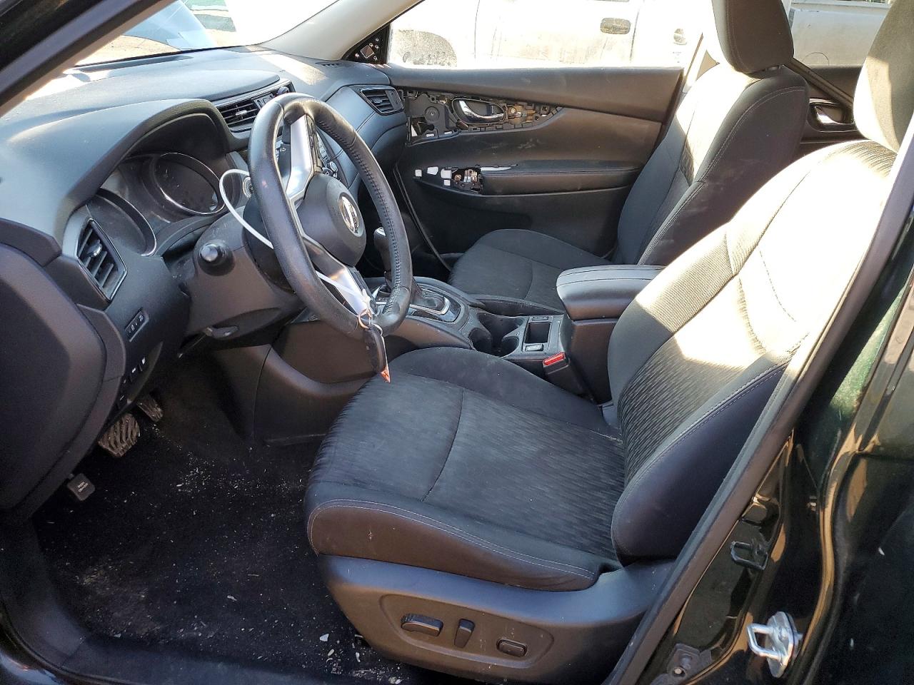 2019 NISSAN ROGUE S photo 13