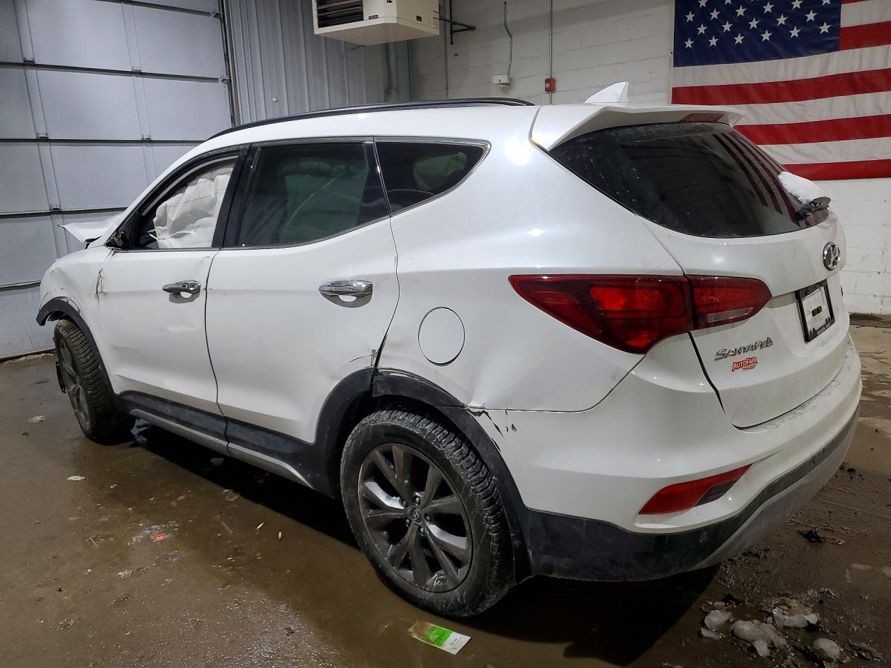 2018 HYUNDAI SANTA FE SPORT photo 4