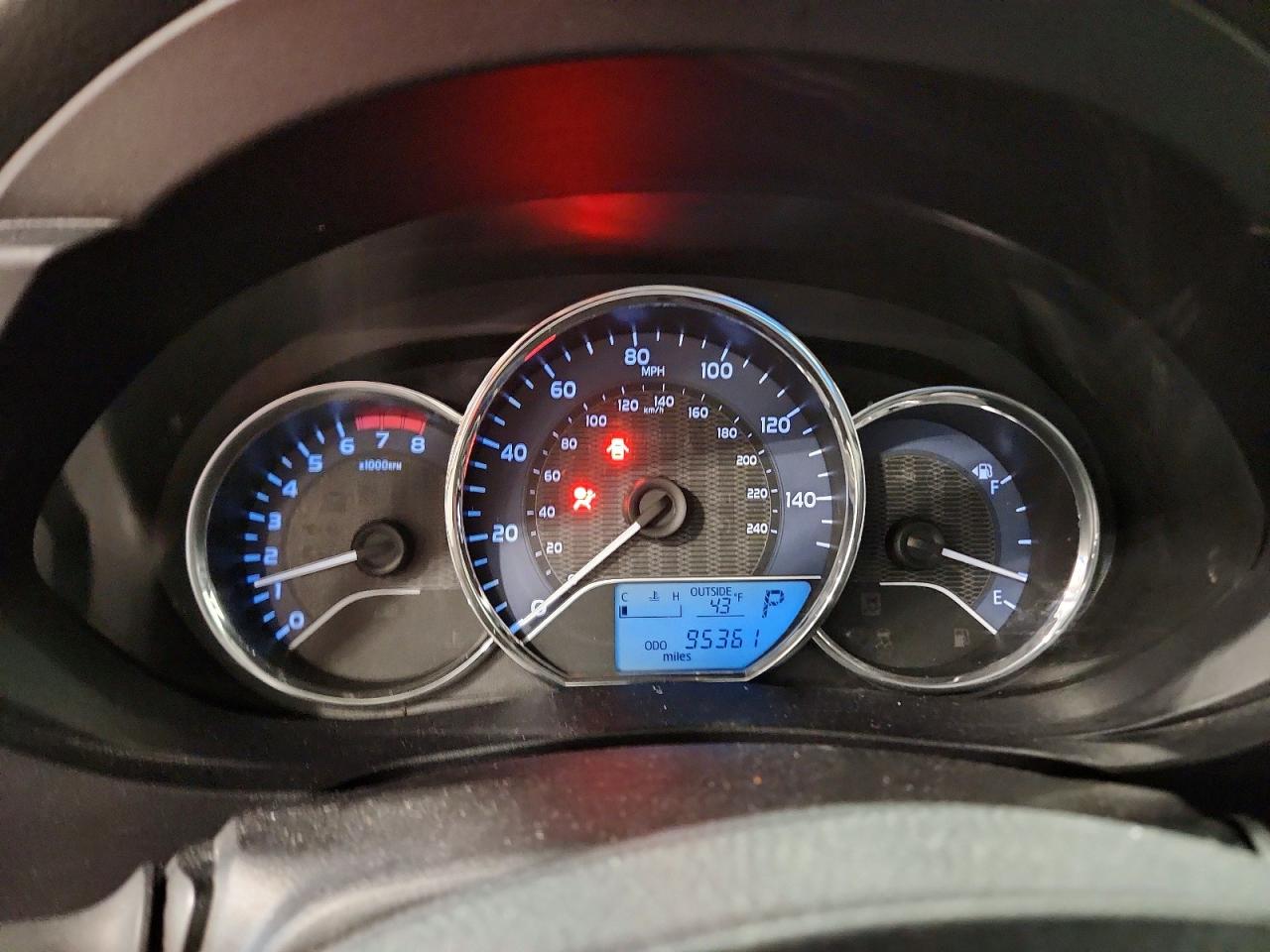 2014 TOYOTA COROLLA L photo 17