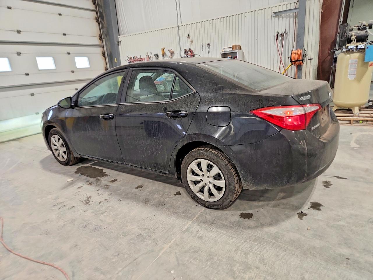 2014 TOYOTA COROLLA L photo 3