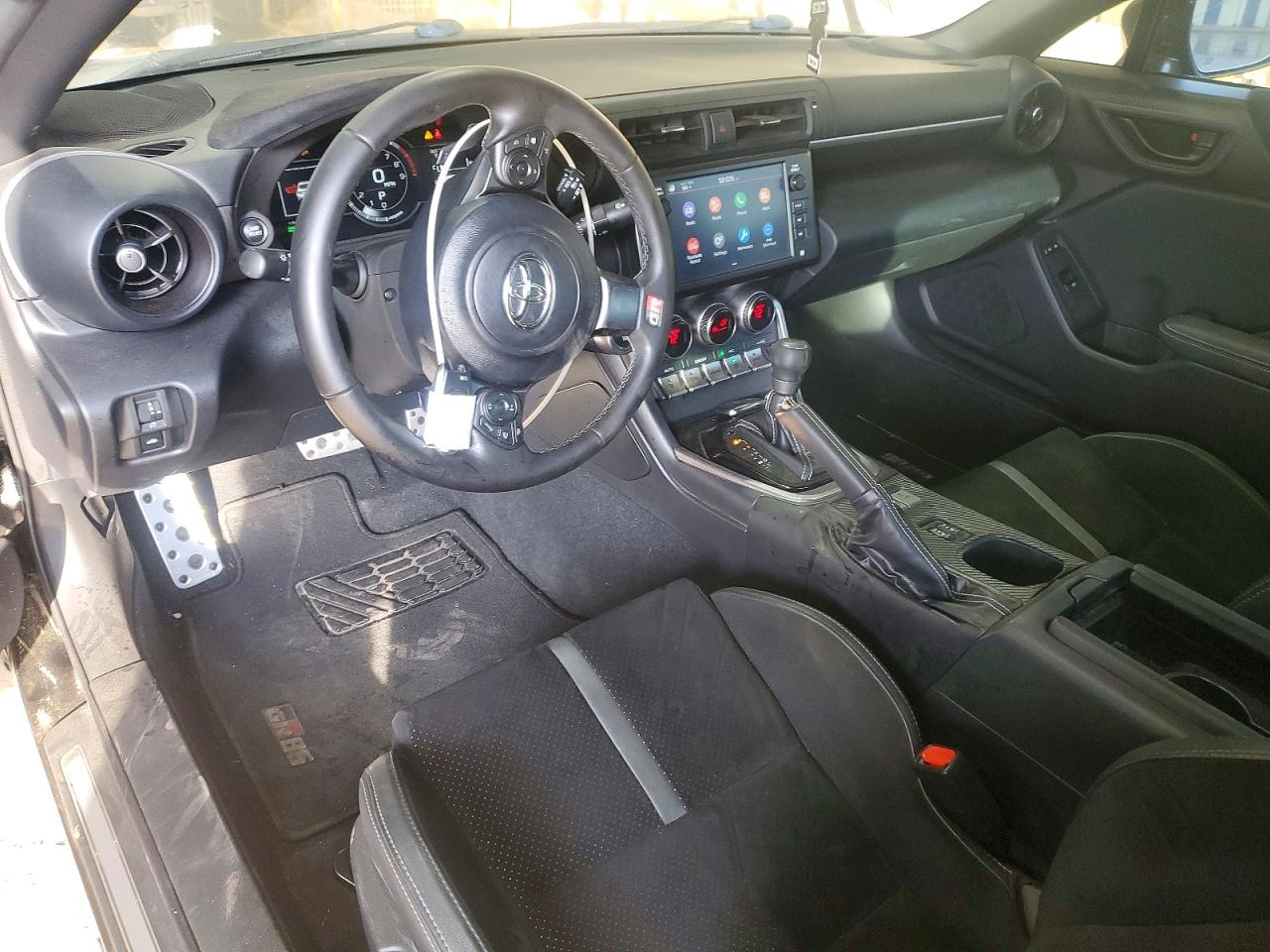 2023 TOYOTA GR 86 PREMIUM photo 8