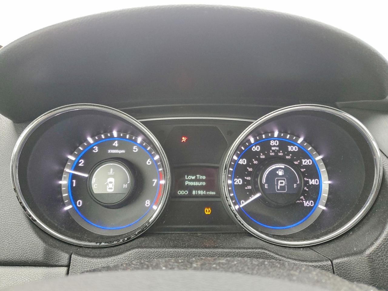 2013 HYUNDAI SONATA GLS photo 25