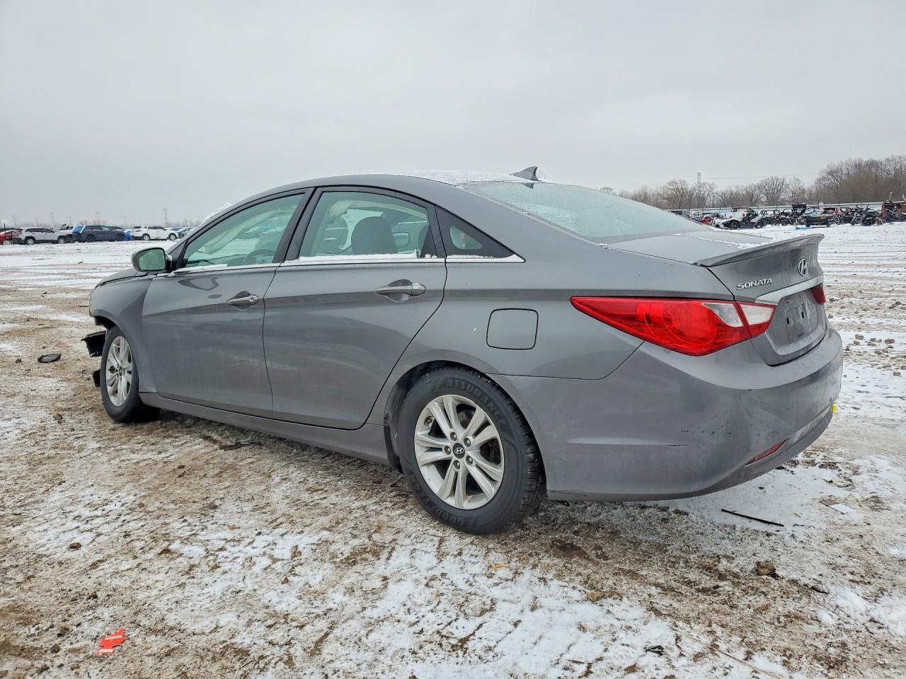 2013 HYUNDAI SONATA GLS photo 4