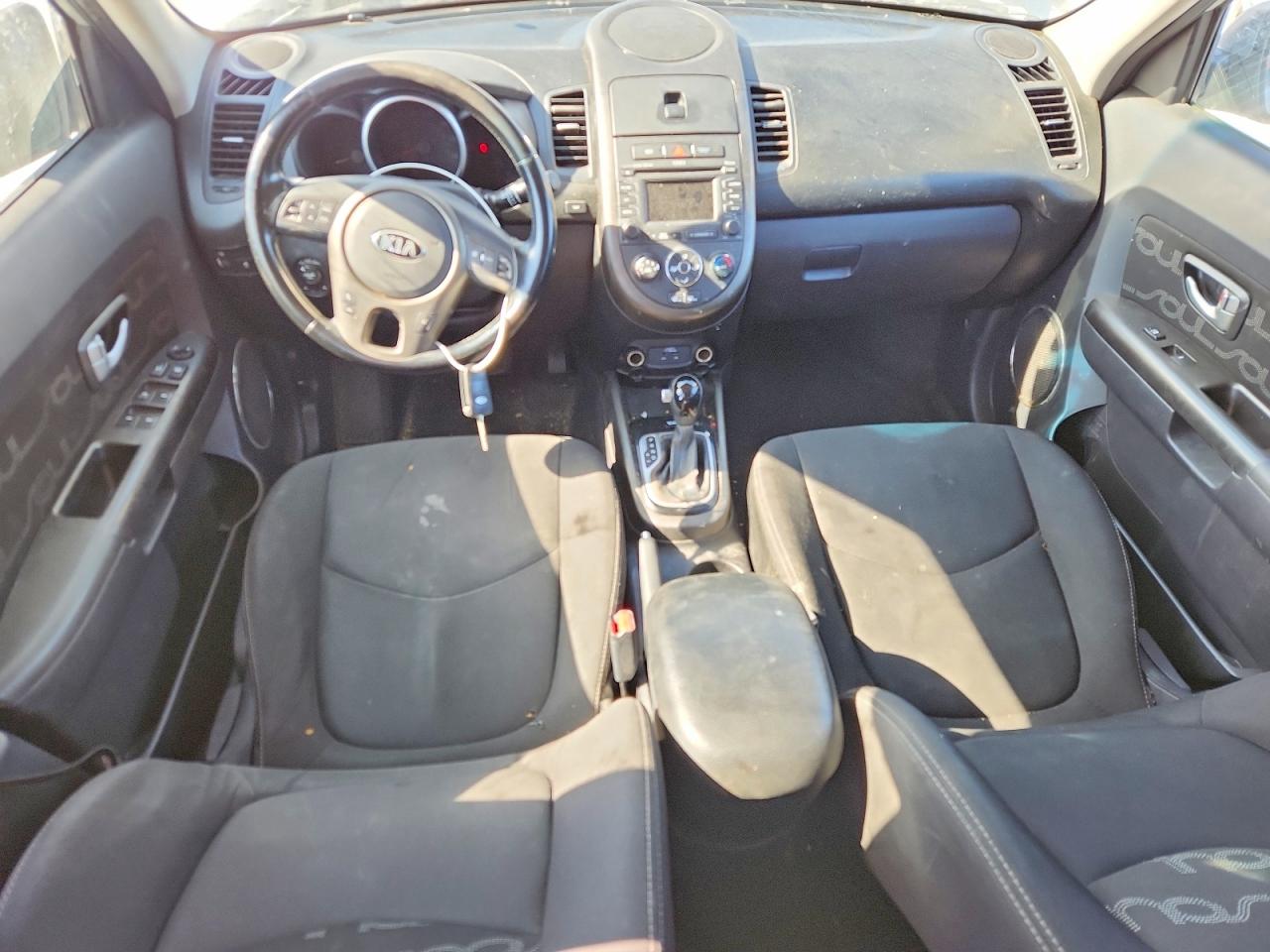 2013 KIA SOUL photo 8