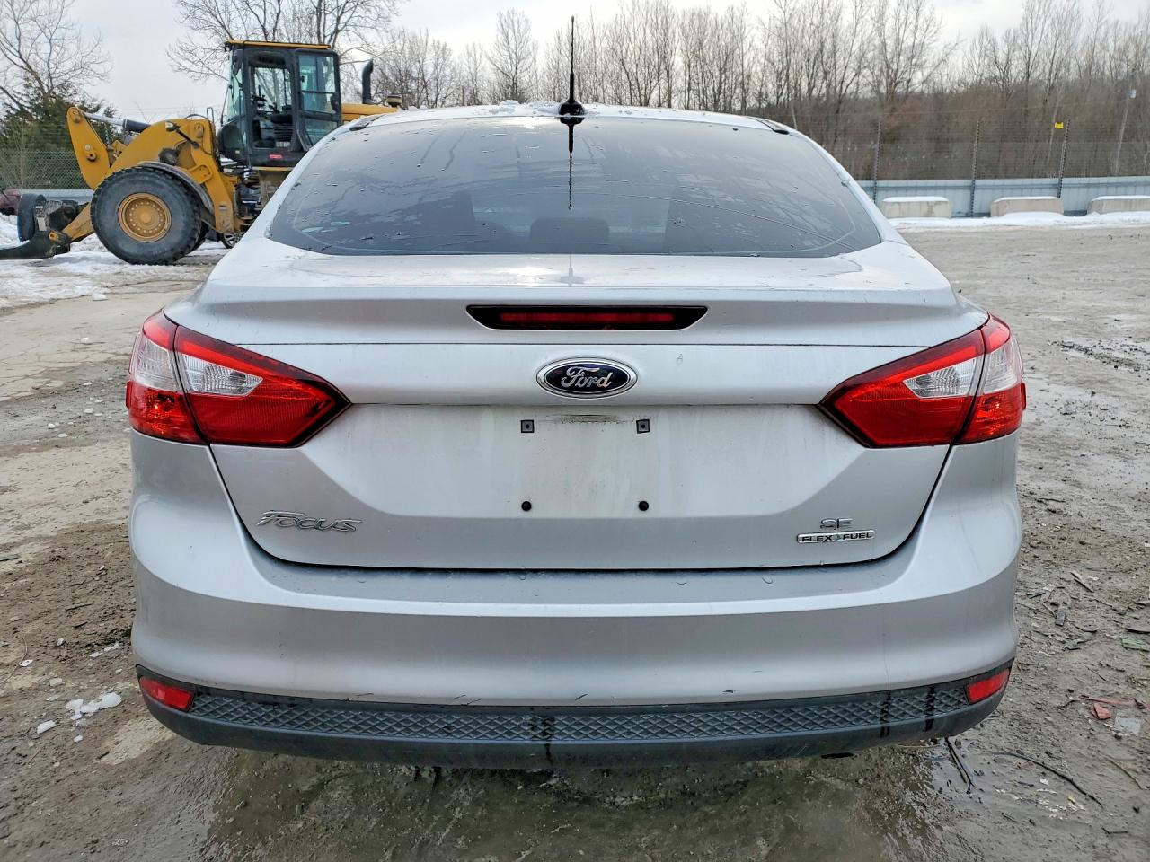 2014 FORD FOCUS SE photo 16