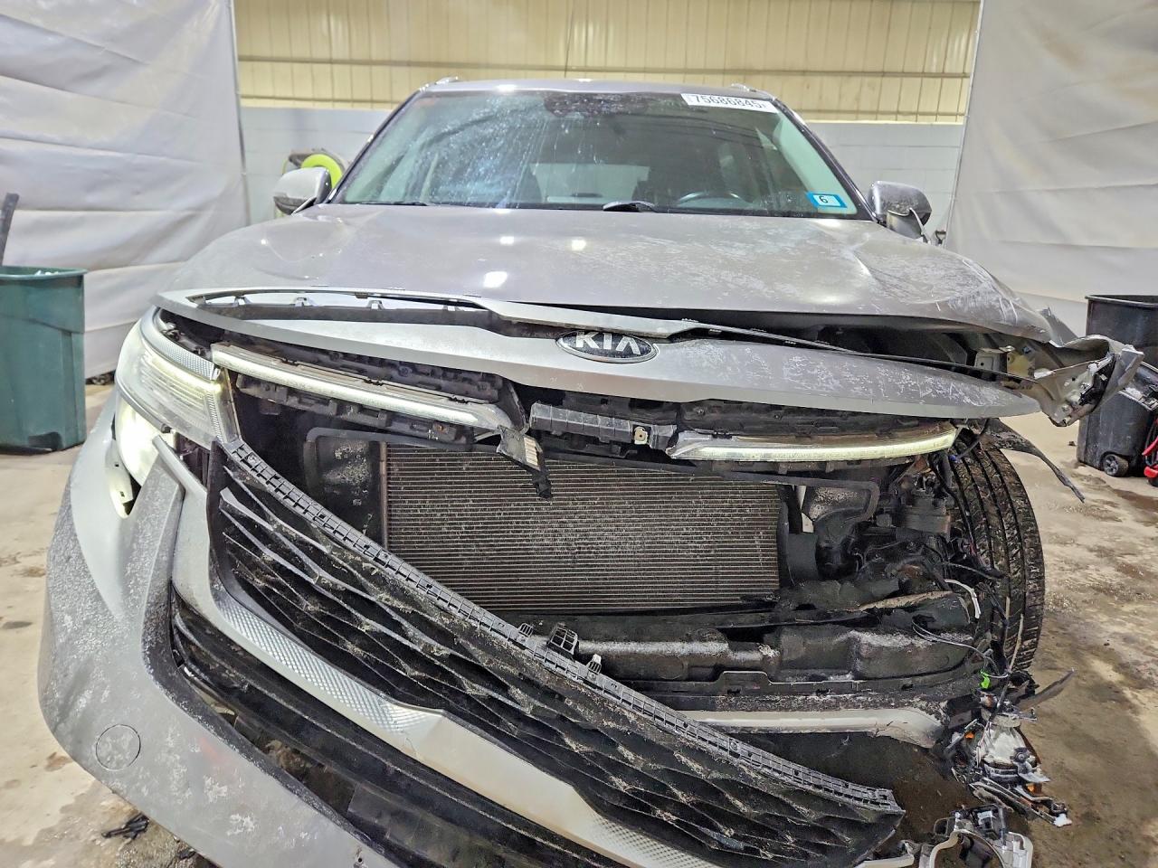 2021 KIA SELTOS S photo 13