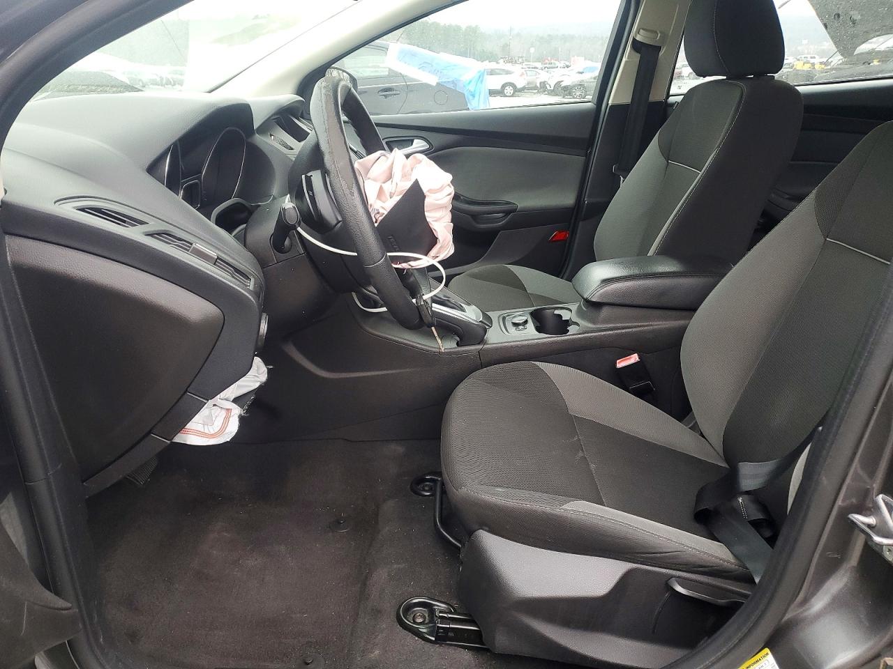 2013 FORD FOCUS SE photo 13