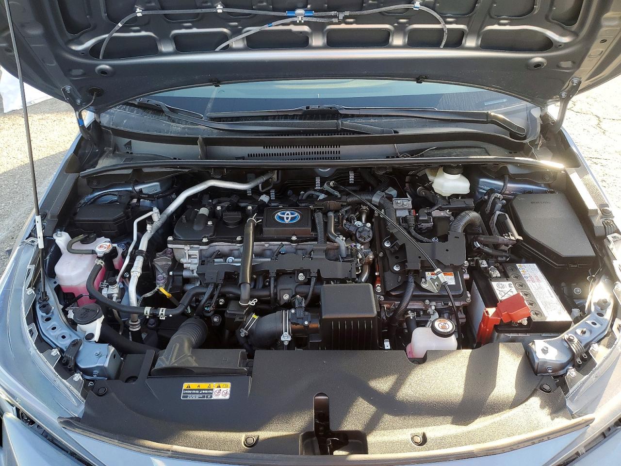 2024 TOYOTA COROLLA photo 11
