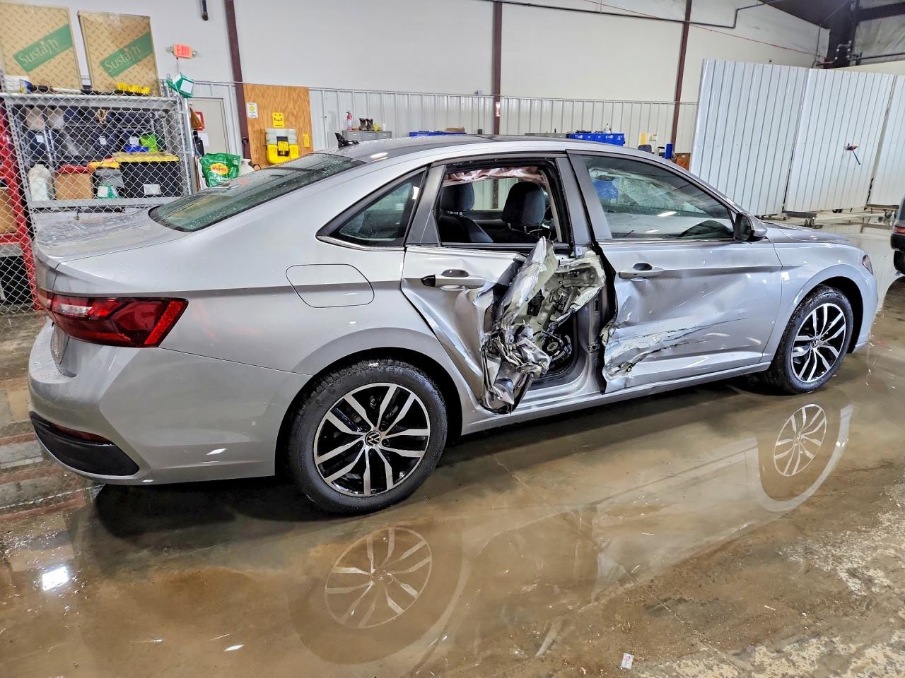 2025 VOLKSWAGEN JETTA SE photo 7