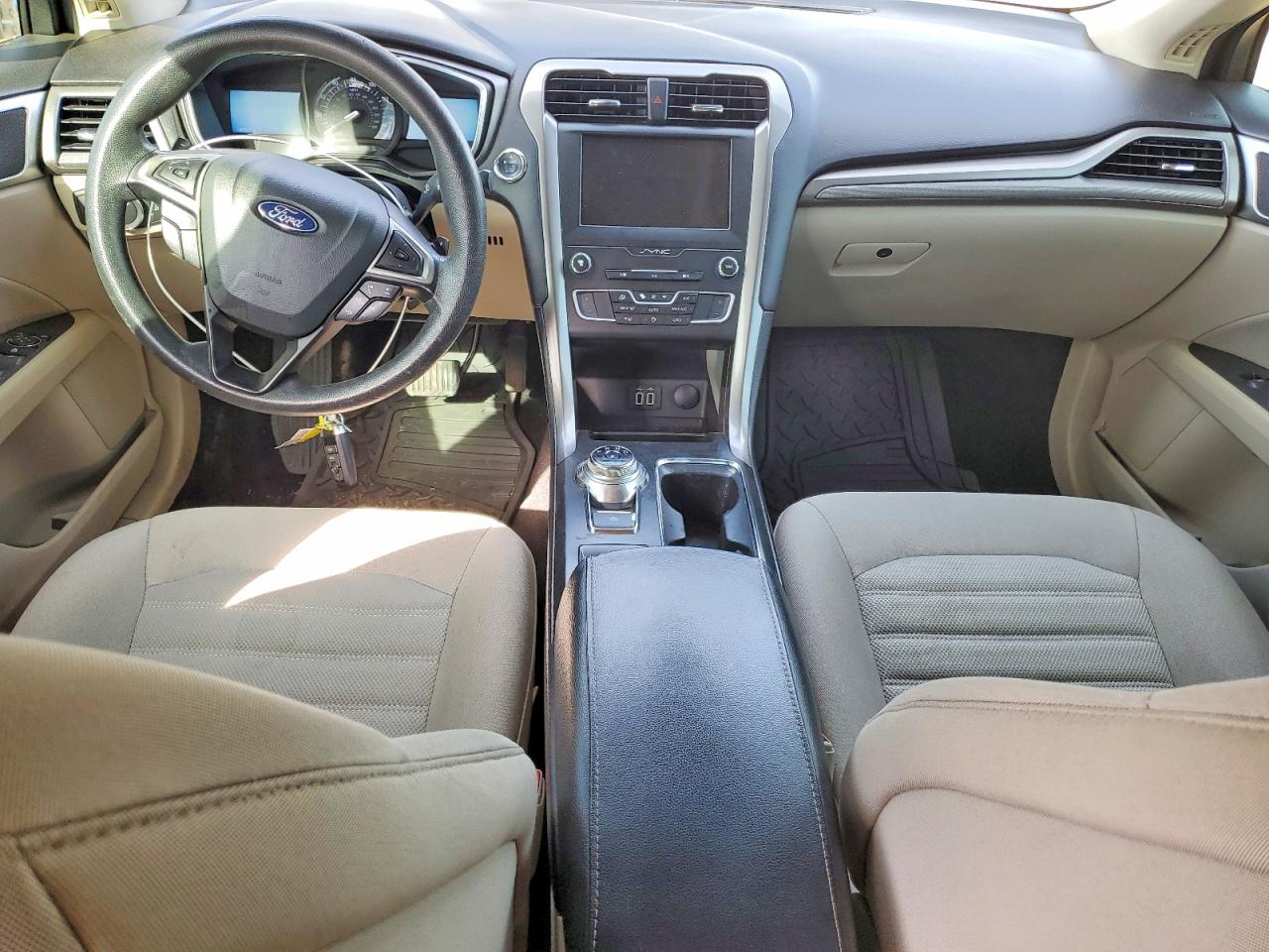 2019 FORD FUSION SE photo 22