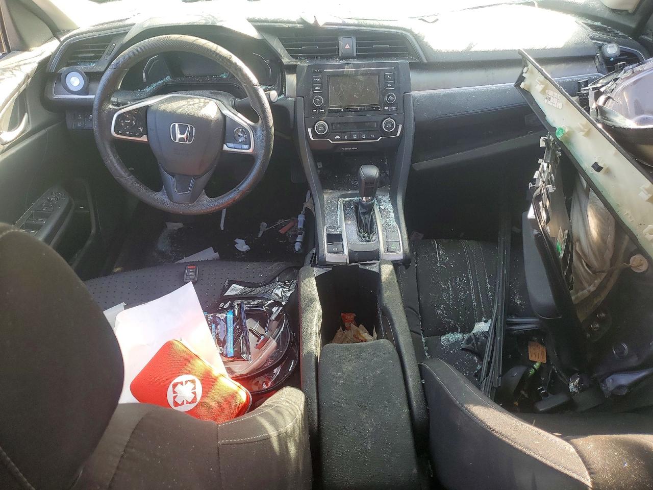2020 HONDA CIVIC LX photo 15