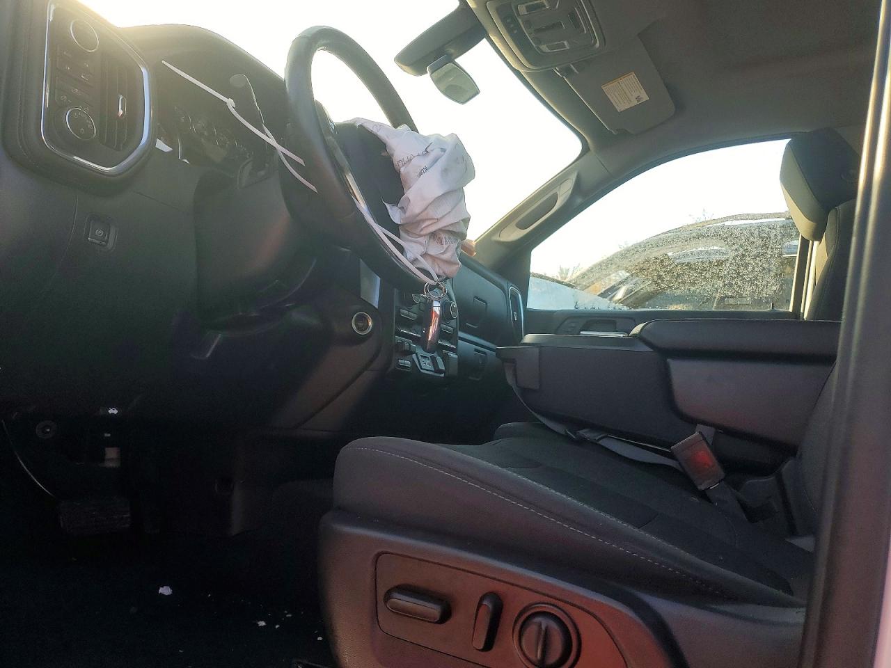 2021 CHEVROLET SILVERADO K1500 LT photo 13
