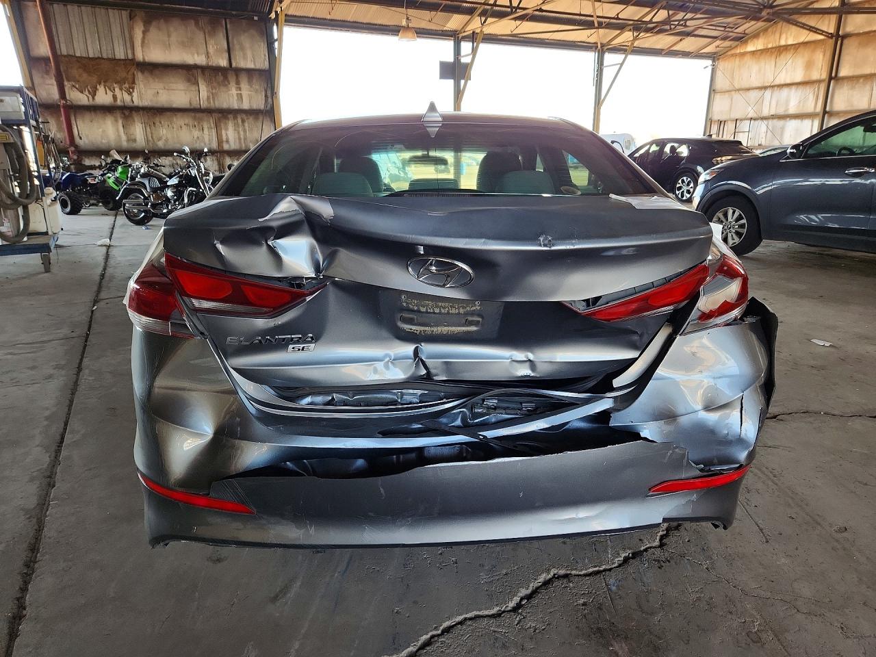 2017 HYUNDAI ELANTRA SE photo 11