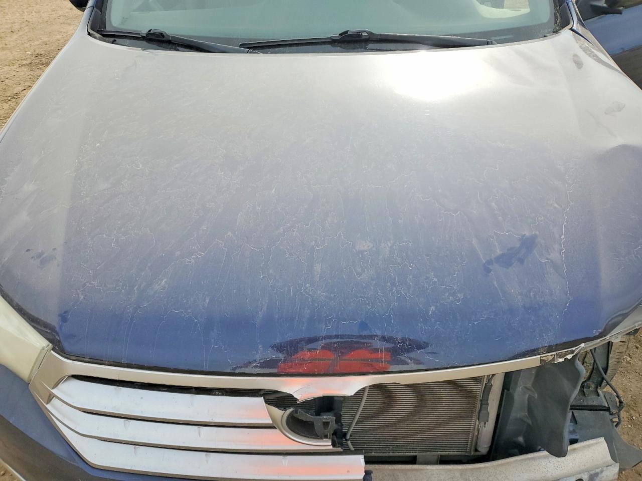 2011 TOYOTA HIGHLANDER BASE photo 34