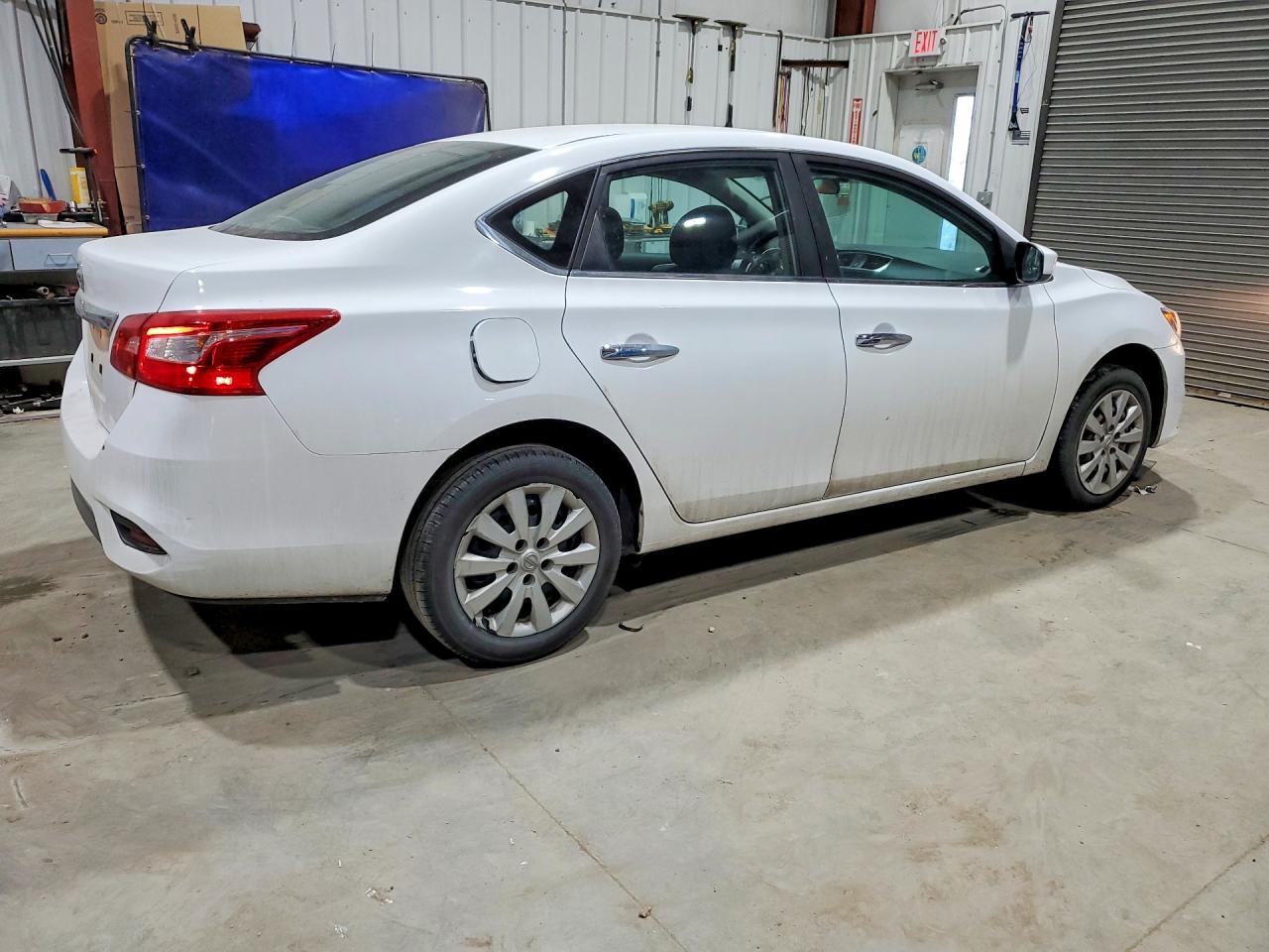 2018 NISSAN SENTRA S photo 5
