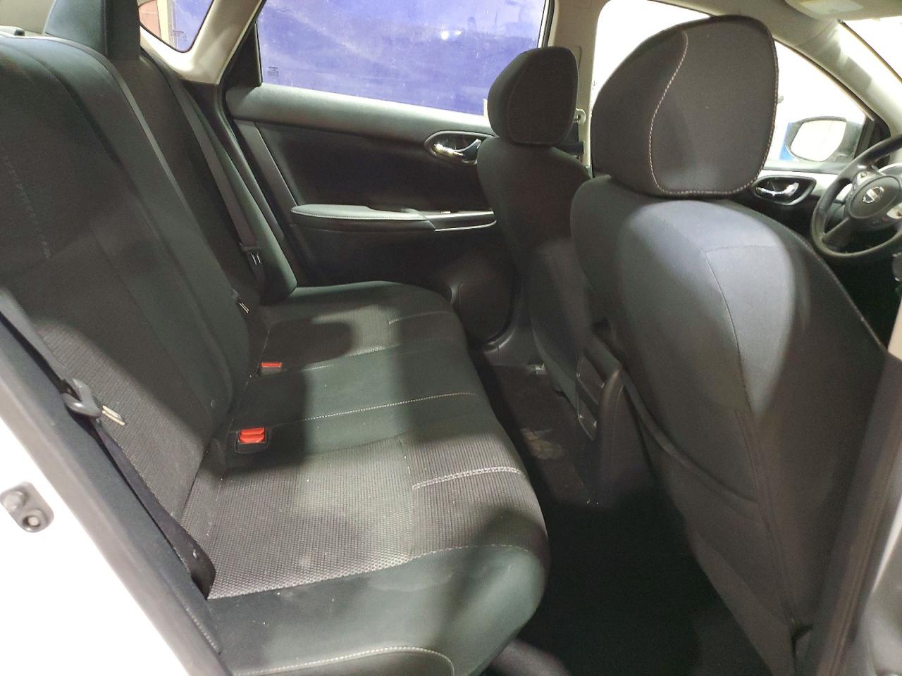 2018 NISSAN SENTRA S photo 19