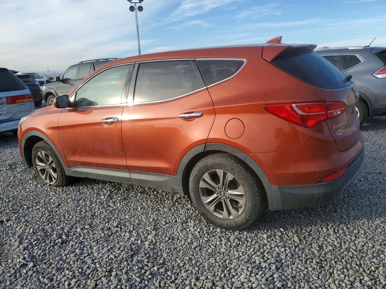 2016 HYUNDAI SANTA FE SPORT photo 2