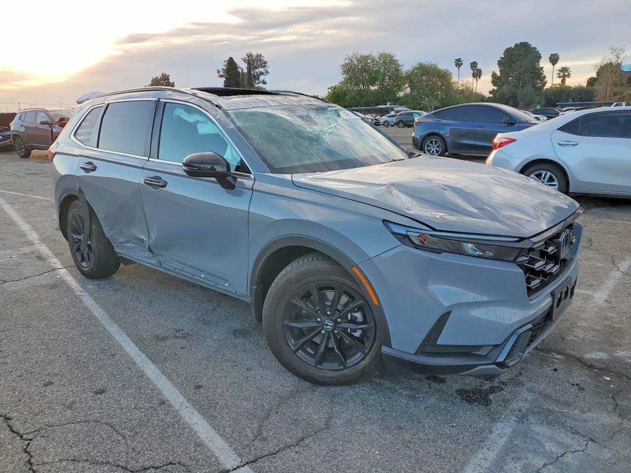 2025 HONDA CR-V SPORT photo 4