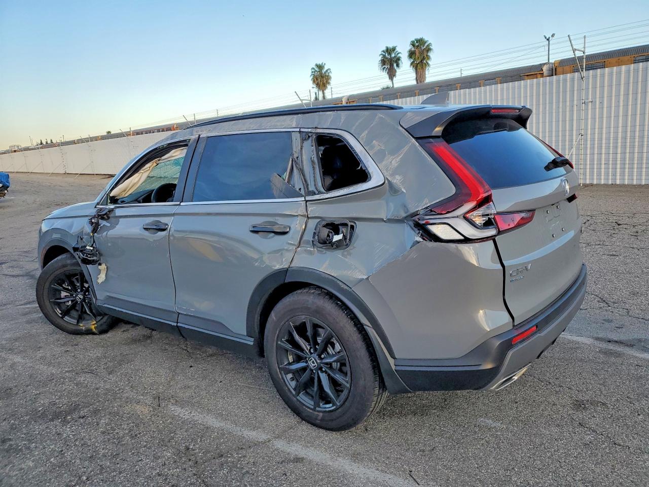 2025 HONDA CR-V SPORT photo 2