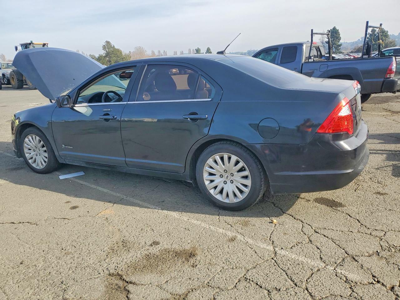 2010 FORD FUSION HYBRID photo 2