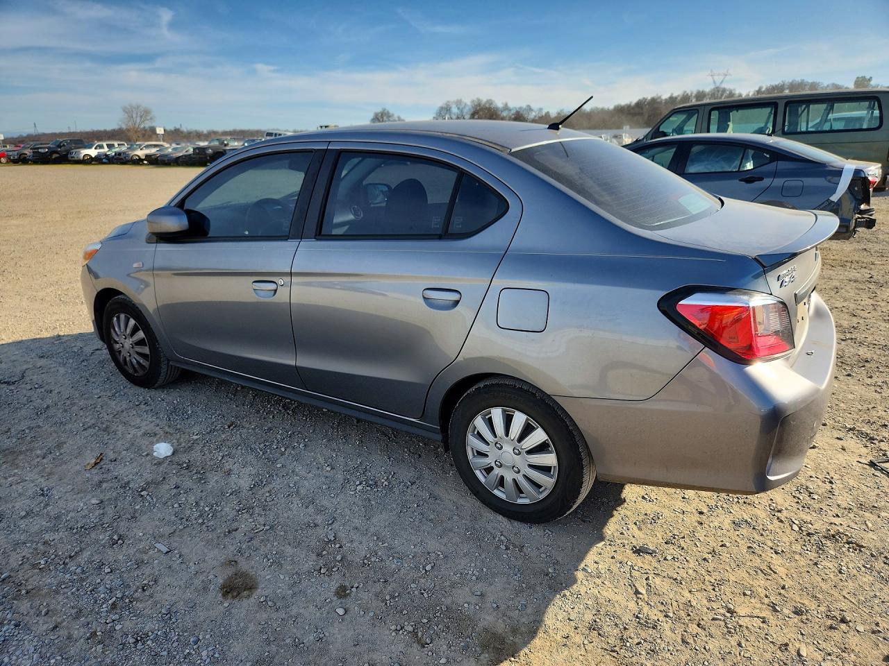 2022 MITSUBISHI MIRAGE G4 ES photo 2