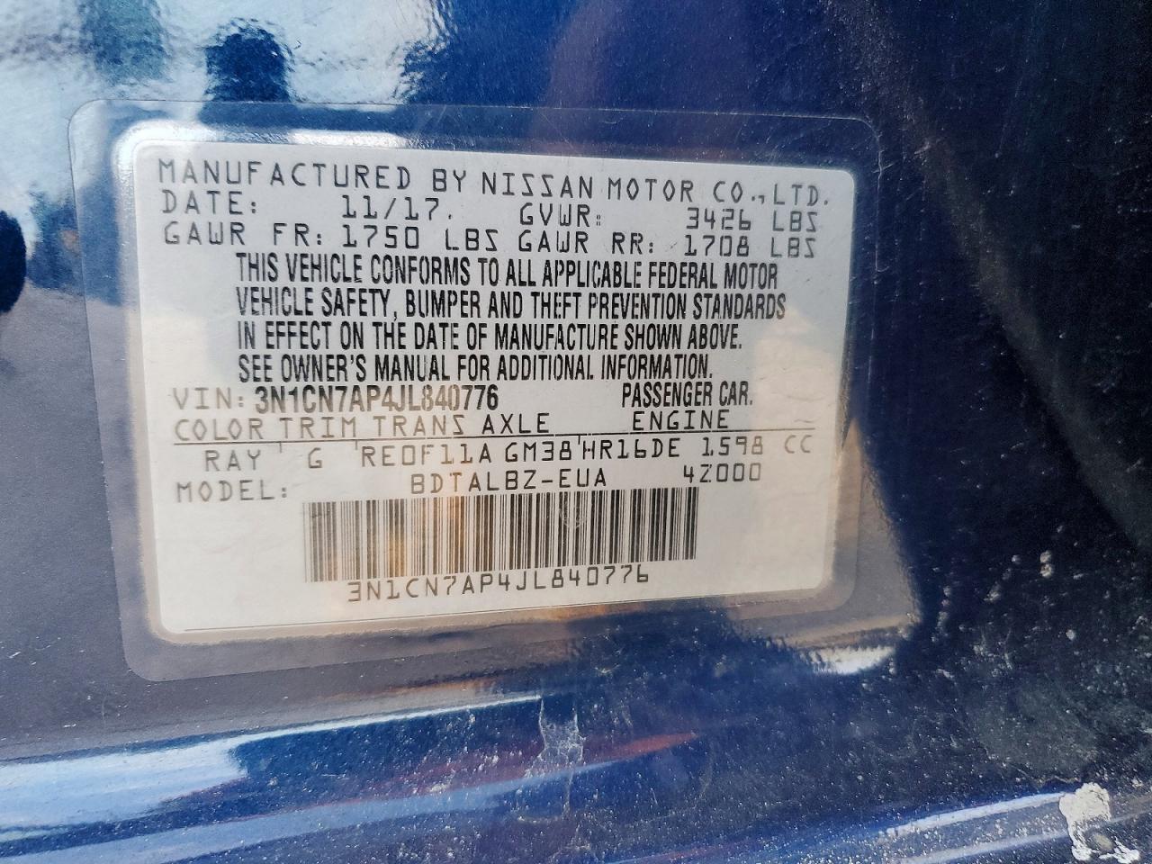 2018 NISSAN VERSA SV photo 34