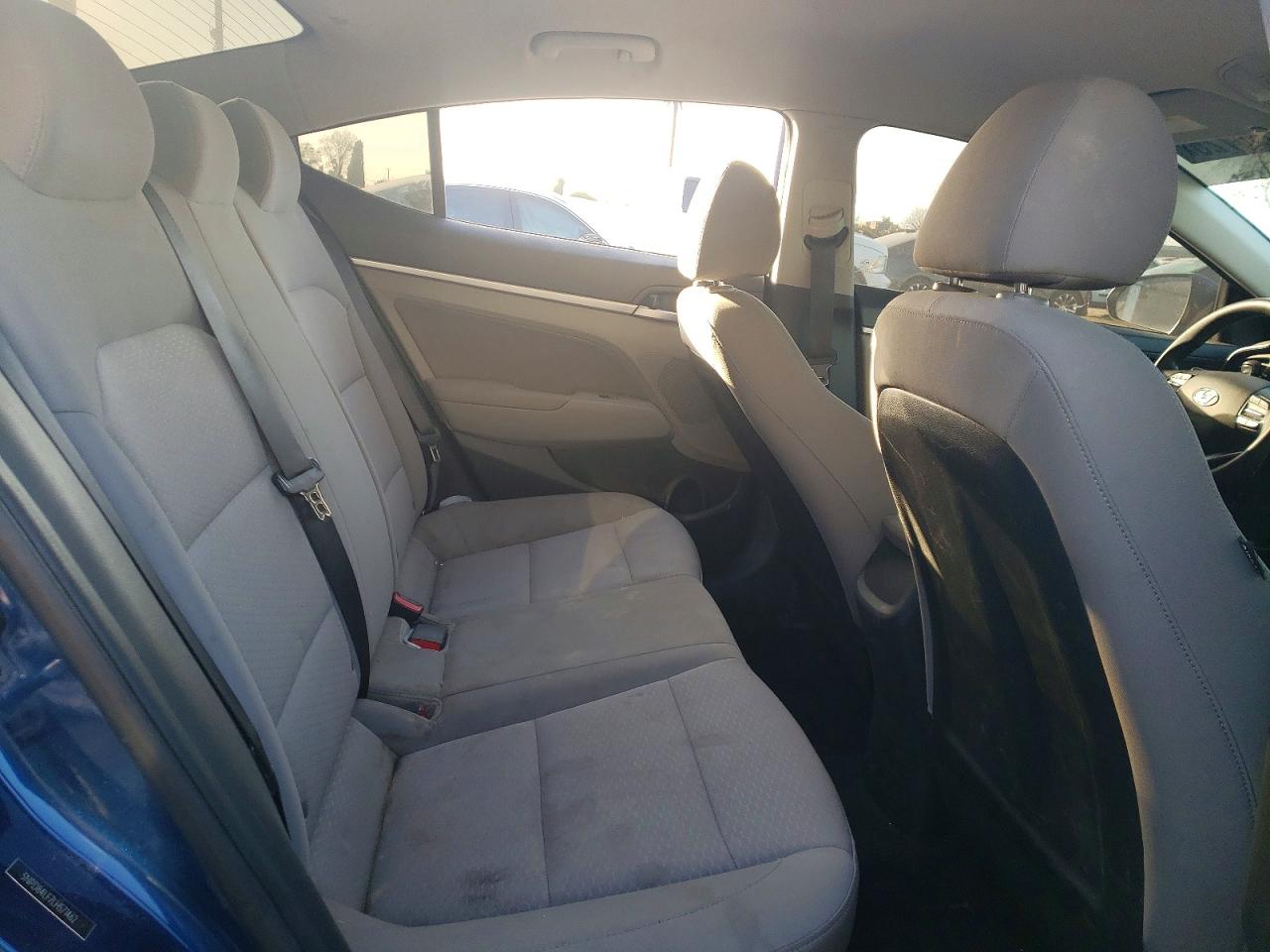 2020 HYUNDAI ELANTRA SEL photo 28