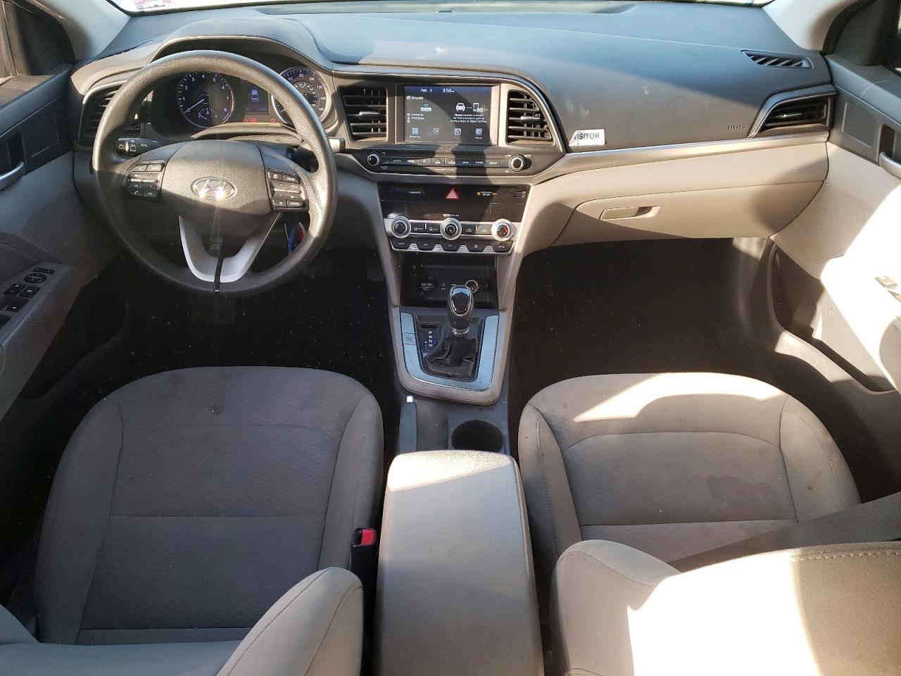 2020 HYUNDAI ELANTRA SEL photo 22