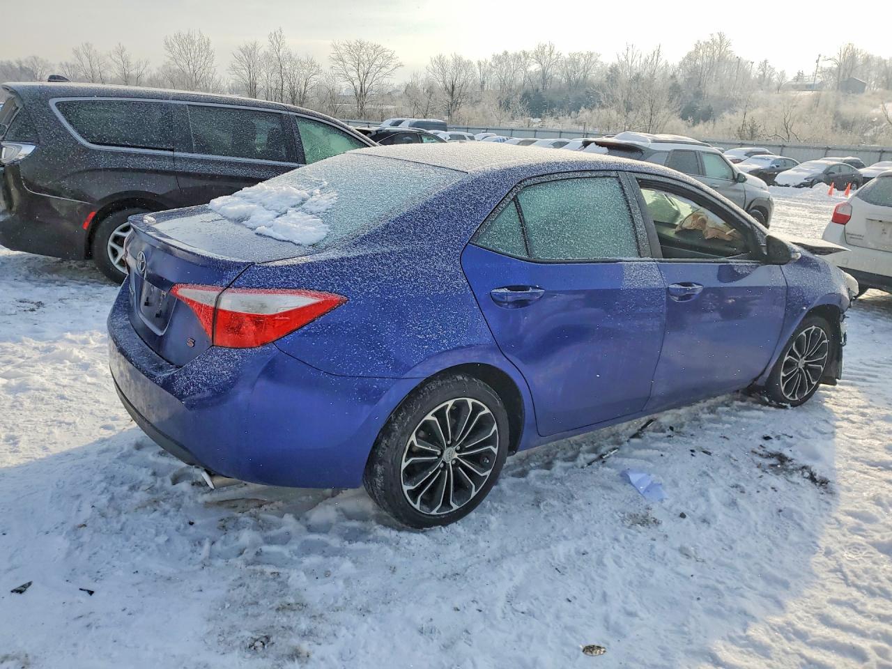 2016 TOYOTA COROLLA L photo 3