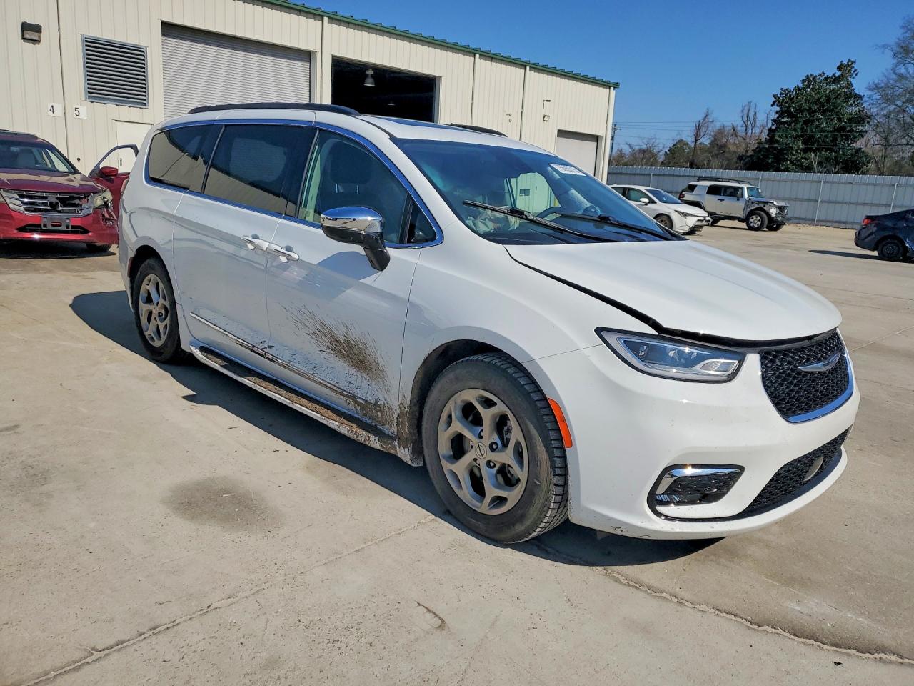 2023 CHRYSLER PACIFICA LIMITED photo 10