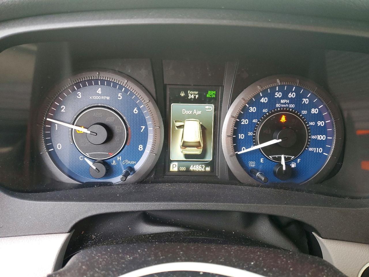 2020 TOYOTA SIENNA photo 9